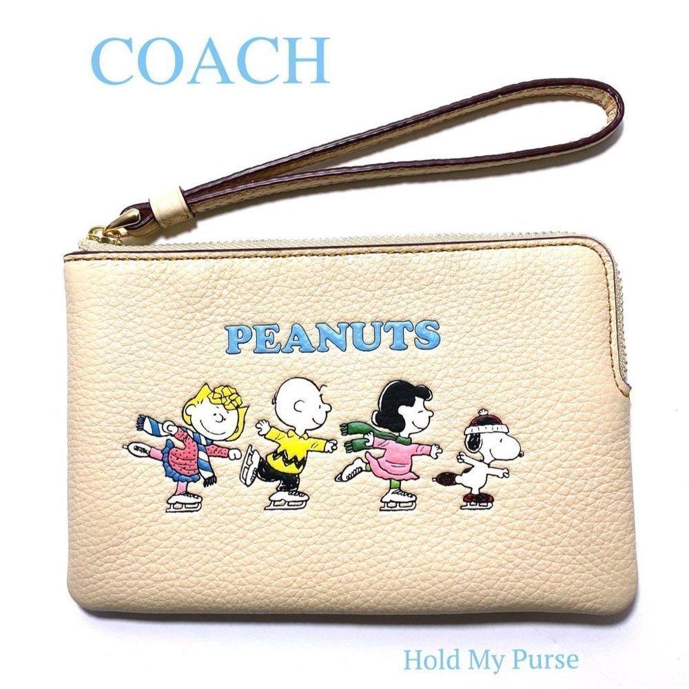 Coach X Peanuts Corner Zip Wristlet Bag Snoopy & Friends Ice Skating - Picture 3 of 9